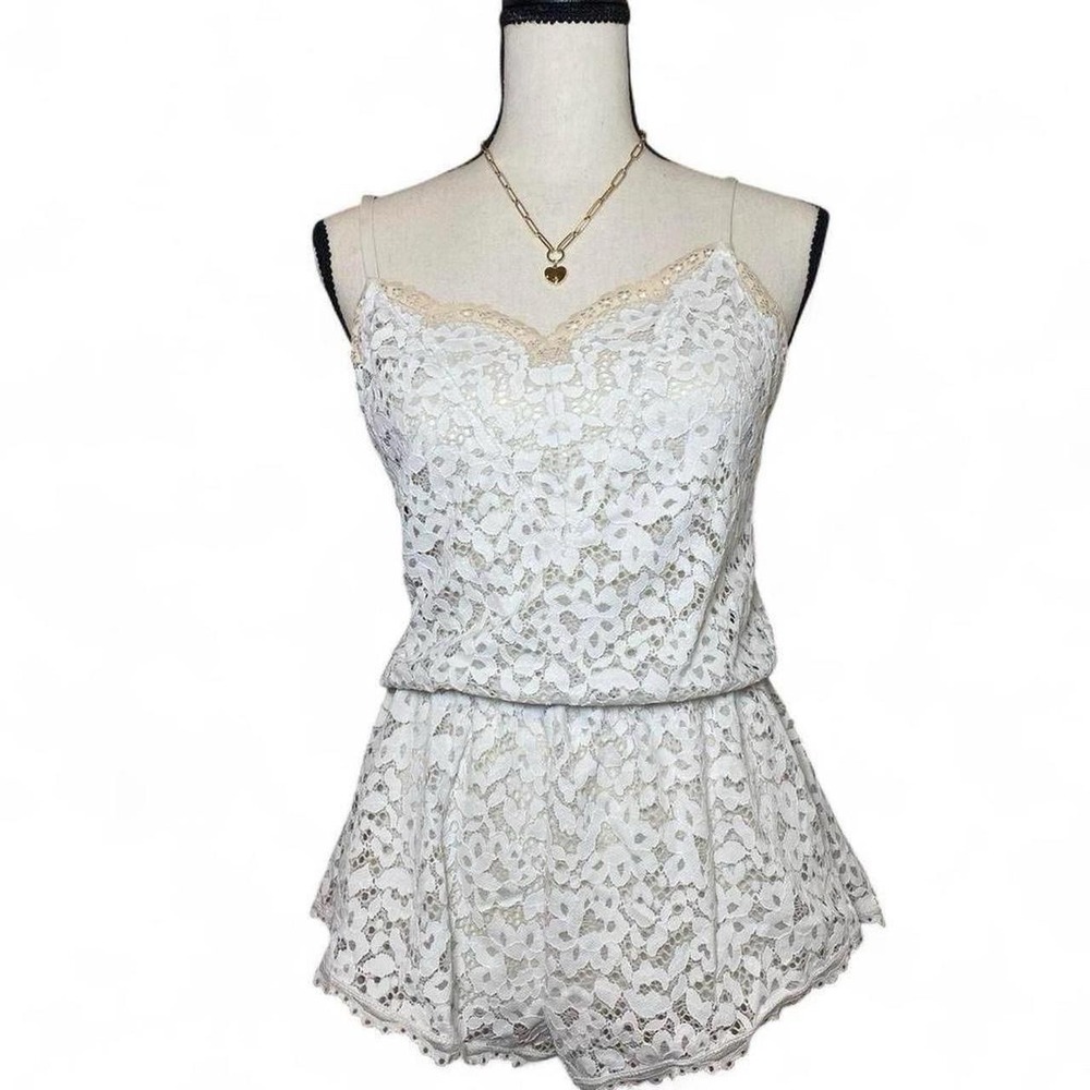 Victoria's Secret White Lace Romper Women's Size XS Fairy Cottage Core Romantic